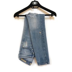 guess jeans with pearls